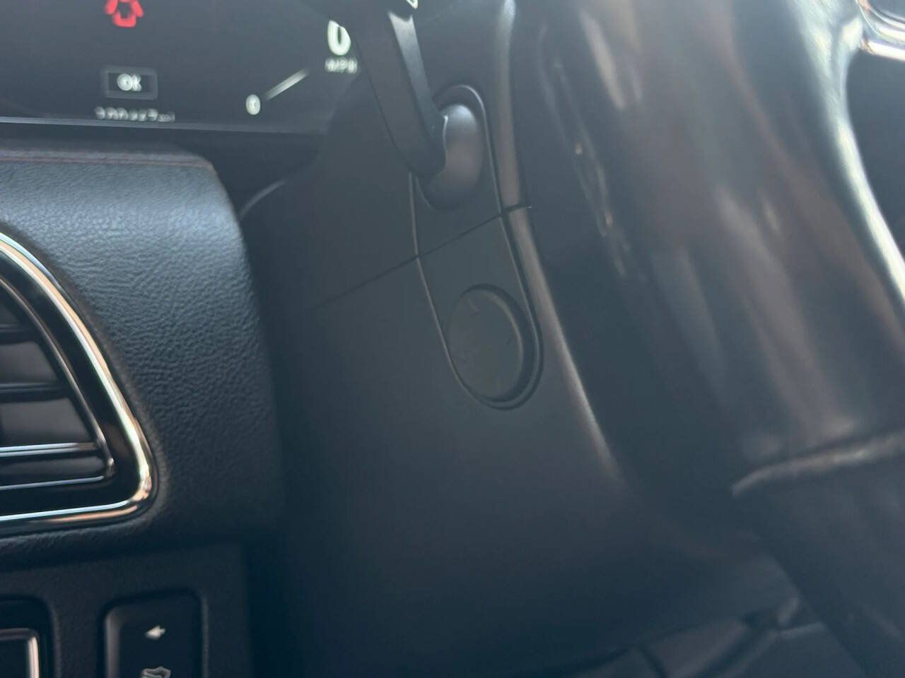 Used 2018 Lincoln Navigator Reserve AWD/4WD image 17