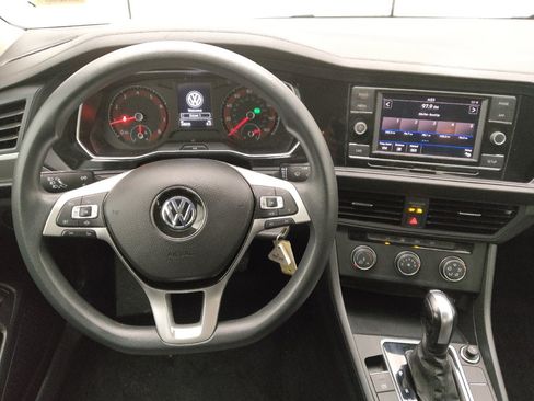Used 2019 Volkswagen Jetta S w/ Driver Assistance Package FWD image 22