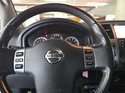 Used 2012 Nissan Armada SV AWD/4WD image 27