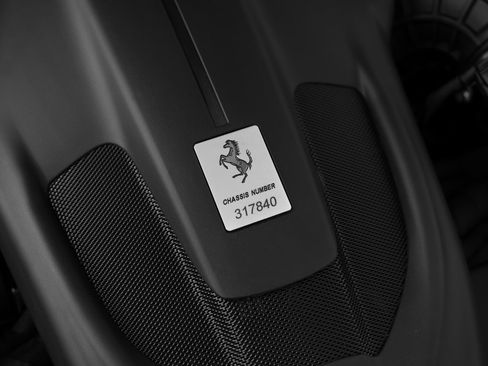 Certified 2025 Ferrari Roma Spider image 15