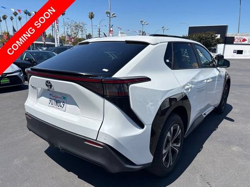 Used 2023 Toyota bZ4X FWD image 5