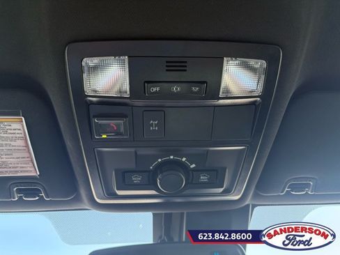 Used 2020 Toyota Tacoma TRD Off-Road w/ Technology Package AWD/4WD image 19