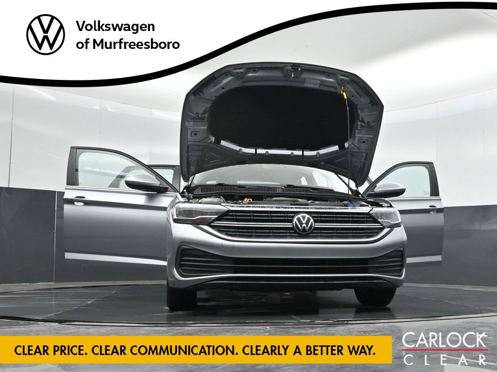 Used 2024 Volkswagen Jetta SE w/ Panoramic Sunroof Package FWD image 52