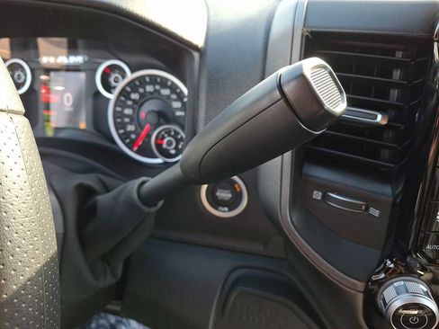 New 2026 RAM 2500 Tradesman AWD/4WD image 10