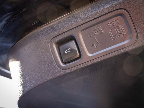 Used 2024 Lincoln Navigator Reserve AWD/4WD image 35