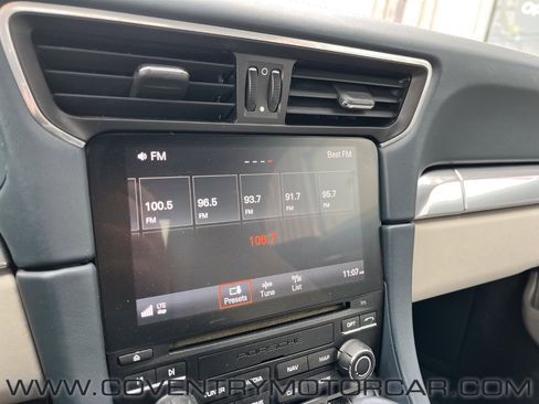 Used 2018 Porsche 911 Carrera image 25