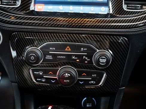 Used 2021 Dodge Charger Scat Pack w/ Dynamics Package RWD image 32