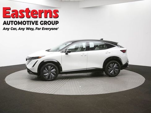 Used 2023 Nissan Ariya FWD image 58