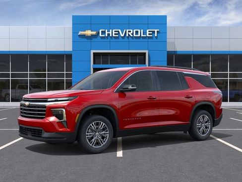 New 2026 Chevrolet Traverse LT AWD/4WD image 2