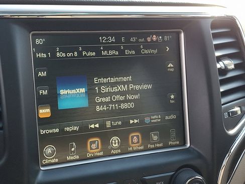 Used 2017 Jeep Grand Cherokee Overland image 18