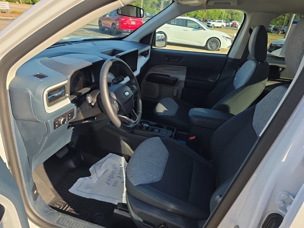 Used 2025 Ford Maverick XLT w/ XLT Luxury Package FWD image 14
