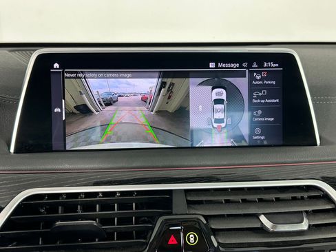 Used 2021 BMW 740i w/ M Sport Package image 25