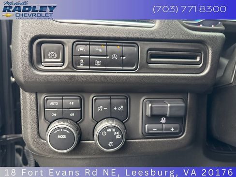 Certified 2023 Chevrolet Suburban RST w/ Luxury Package image 17