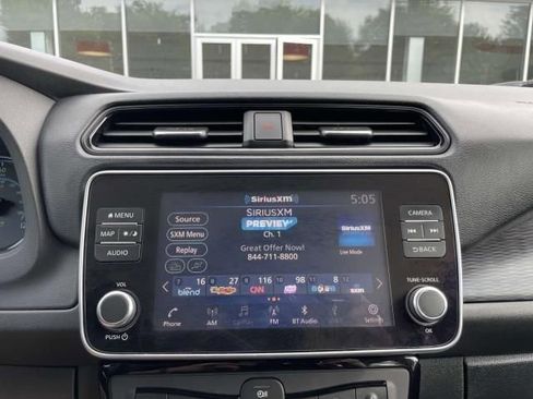 Used 2022 Nissan Leaf SV Plus image 28