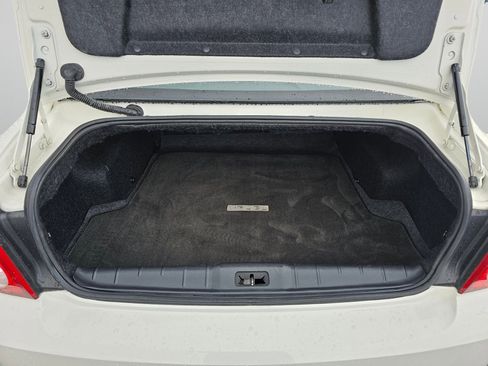 Used 2008 Chevrolet Malibu LTZ image 16