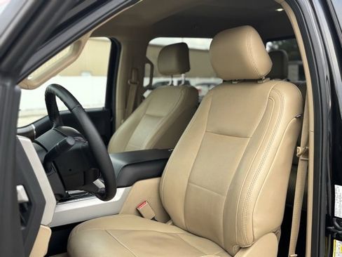 Used 2015 Ford F150 Lariat image 30