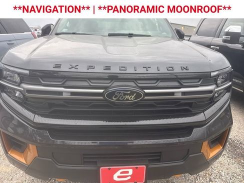 New 2026 Ford Expedition Tremor image 2