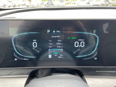 Used 2025 Kia Sportage X-Line AWD/4WD image 28