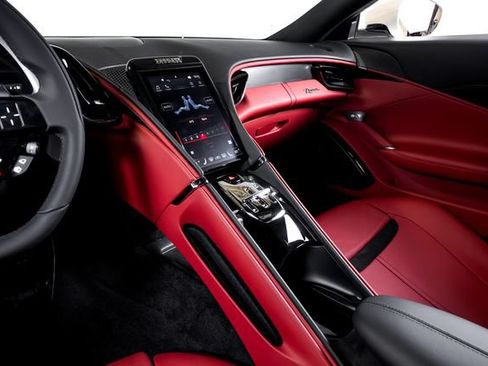 Certified 2024 Ferrari Roma RWD image 32