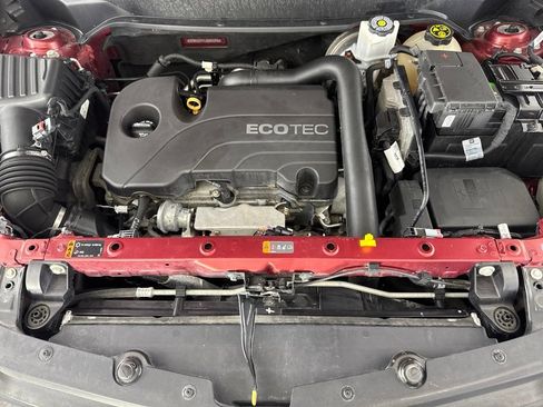 Used 2018 Chevrolet Equinox LT FWD image 19