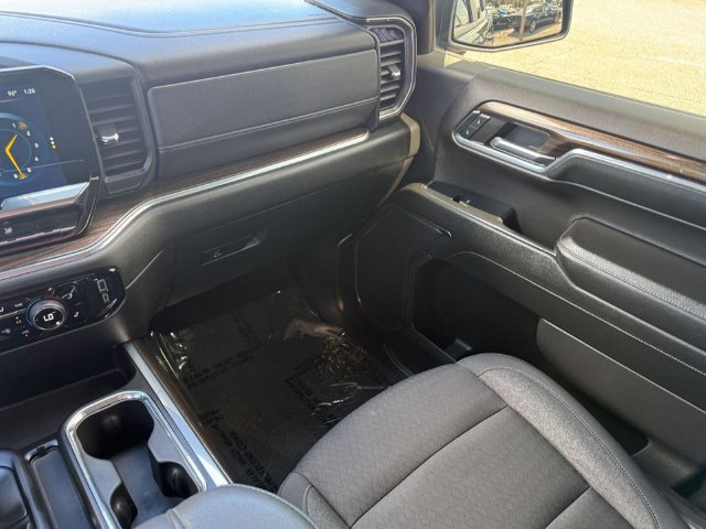 Used 2024 Chevrolet Silverado 1500 LT w/ All Star Edition Plus RWD image 15
