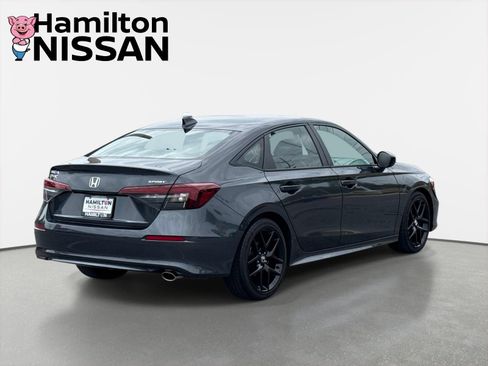 Used 2025 Honda Civic Sport image 2