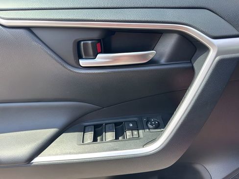 Used 2024 Toyota RAV4 XLE image 24