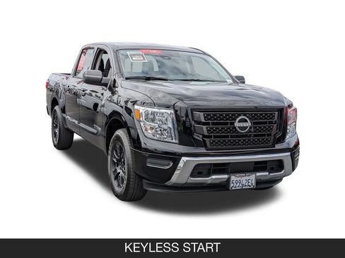 Certified 2024 Nissan Titan SV RWD image 2