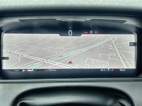 Used 2026 Land Rover Range Rover Velar S image 22