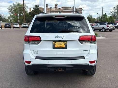 Used 2021 Jeep Grand Cherokee Laredo AWD/4WD image 6