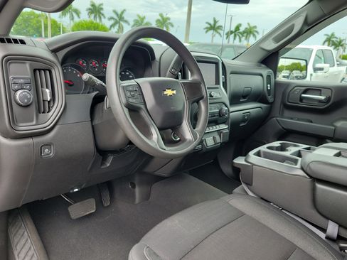 Used 2024 Chevrolet Silverado 1500 Custom RWD image 9