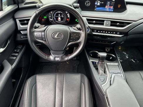 Used 2019 Lexus UX 250h image 14