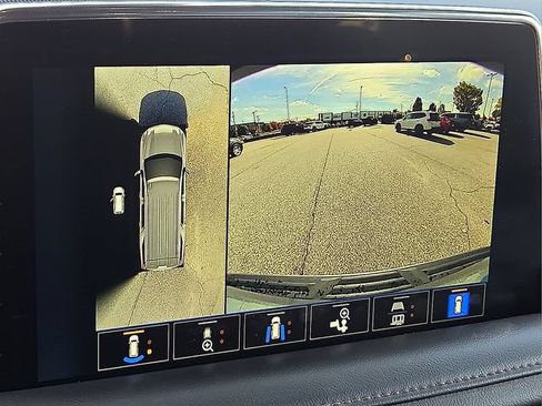 Certified 2022 Chevrolet Suburban High Country AWD/4WD image 20