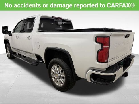 Certified 2025 Chevrolet Silverado 2500 High Country w/ High Country Premium Package AWD/4WD image 3