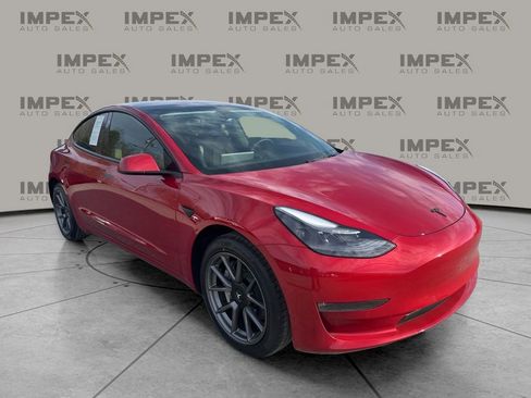 Used 2022 Tesla Model 3 Long Range image 7