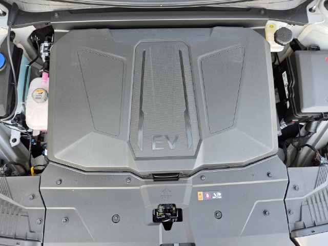 New 2027 Hyundai Ioniq 5 SE RWD image 34