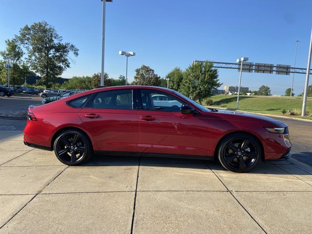 Used 2025 Honda Accord Sport image 13