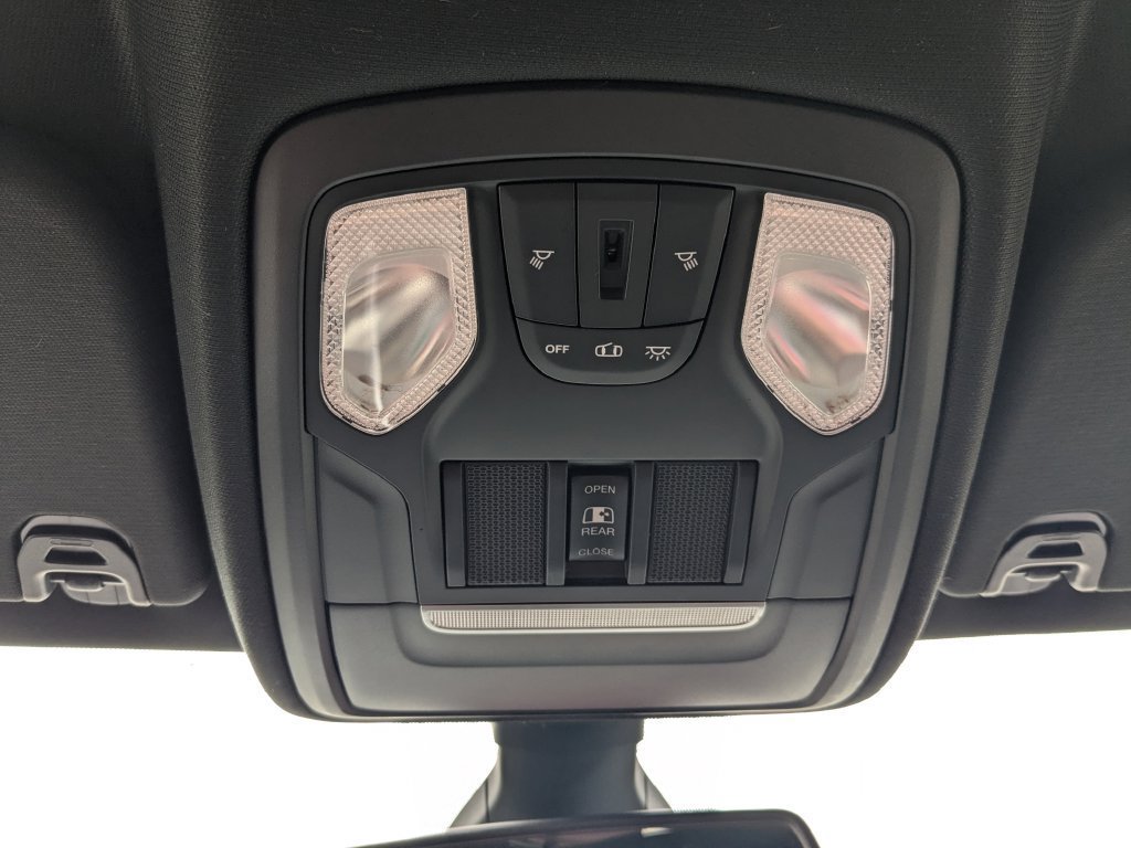 Used 2019 RAM 1500 Big Horn AWD/4WD image 13