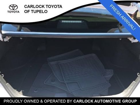 Used 2025 Toyota Camry XLE FWD image 11