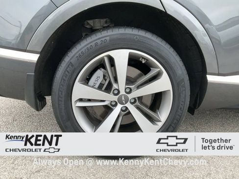 Used 2023 Genesis GV80 2.5T w/ Prestige 20" Package image 11