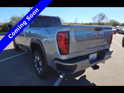 Used 2024 GMC Sierra 2500 Denali w/ Denali Reserve Package image 5