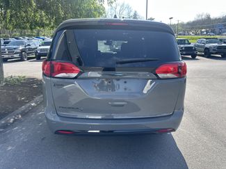 Used 2020 Chrysler Pacifica Limited w/ Advanced Safetytec Group FWD video 4