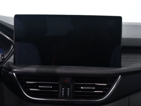 New 2025 Ford Escape SE w/ PHEV Premium Package image 9