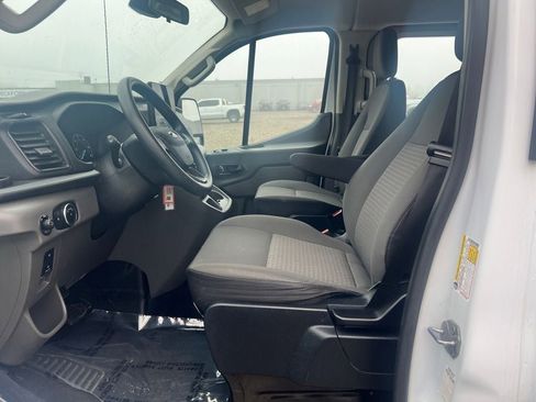 Used 2022 Ford Transit 350 XLT image 10