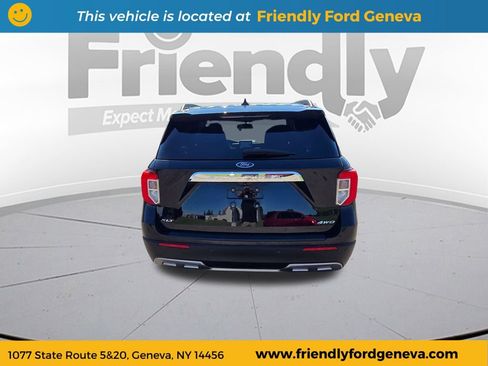 Used 2022 Ford Explorer XLT w/ Equipment Group 202A AWD/4WD image 6