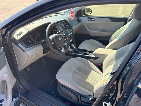 Used 2019 Hyundai Sonata SE FWD image 7