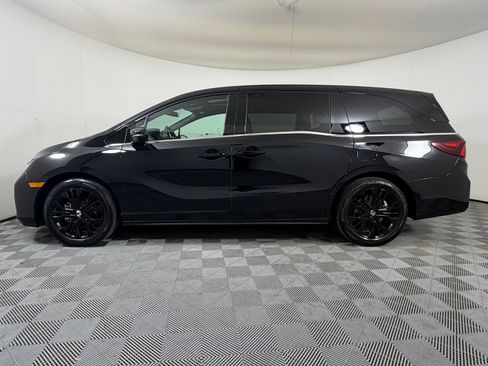 Used 2025 Honda Odyssey Sport-L image 2
