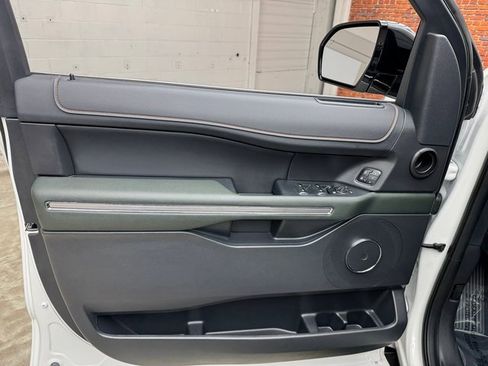 Certified 2024 Ford Expedition Timberline image 10