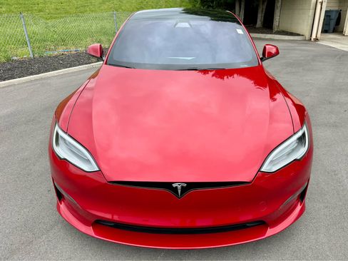 Used 2021 Tesla Model S Plaid AWD/4WD image 2
