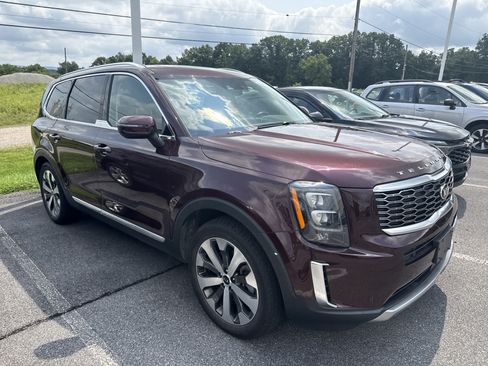Used 2021 Kia Telluride EX w/ EX Premium Package AWD/4WD image 2